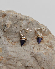 Load image into Gallery viewer, Gizza hoop earrings