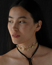 Load image into Gallery viewer, veset choker quartz