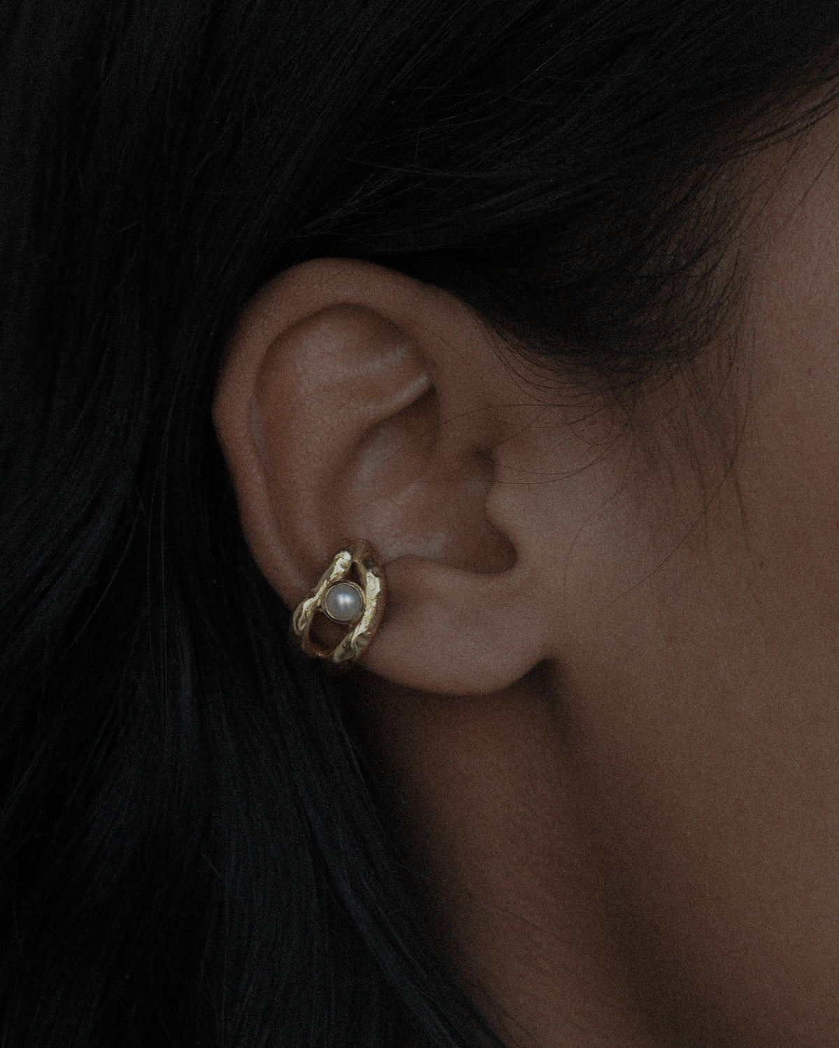 Yin ear cuff, grande, gold by Zeme Studio