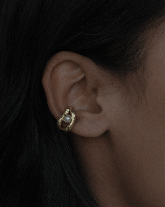 Yin ear cuff, grande, gold by Zeme Studio