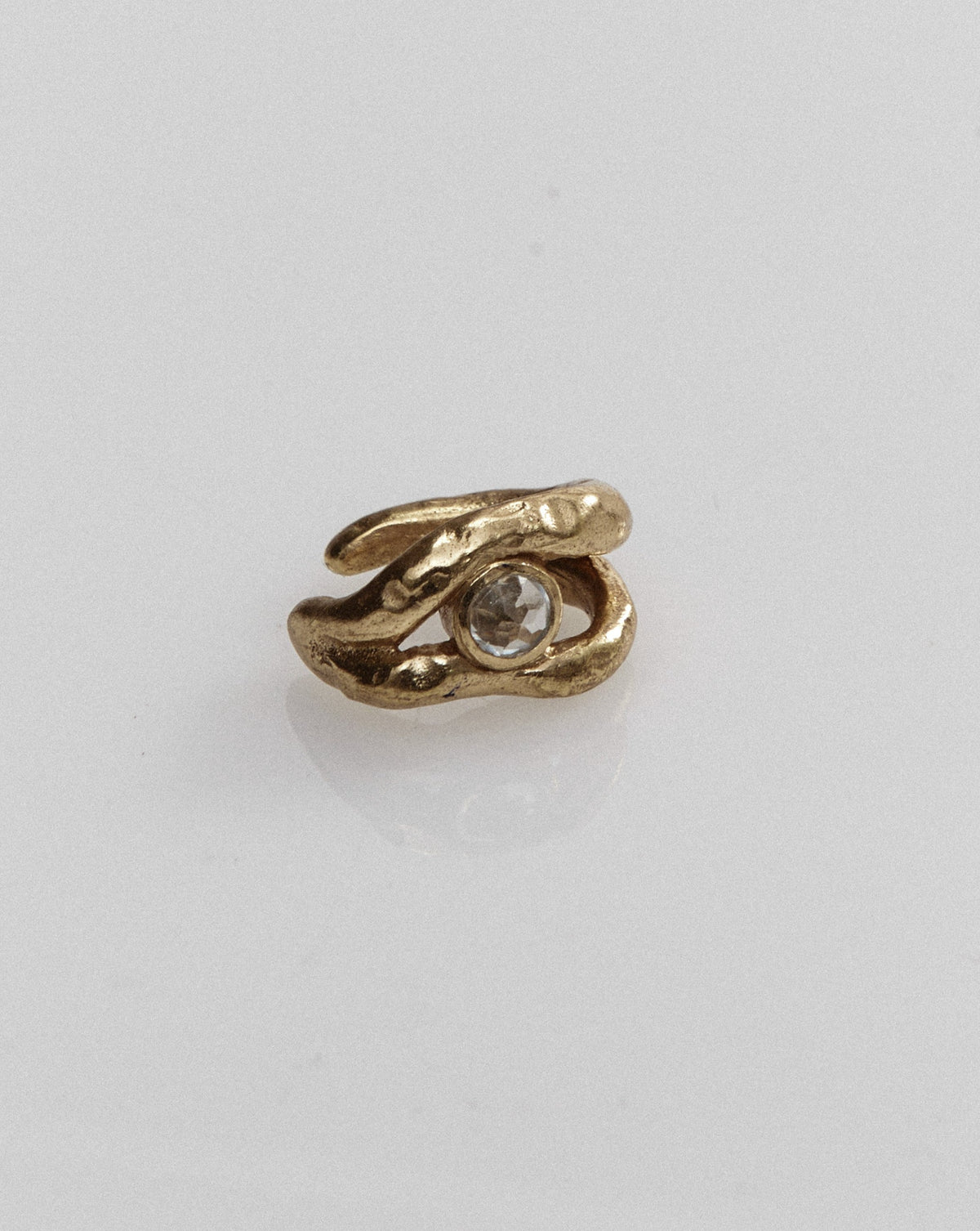 Yin ear cuff, grande, gold