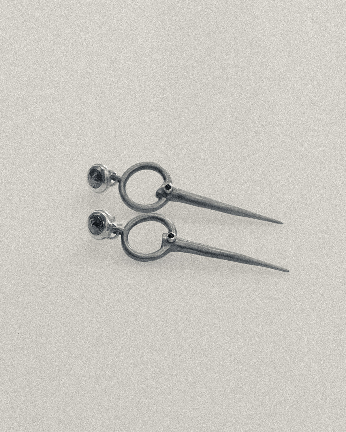 Magus earrings, mixed