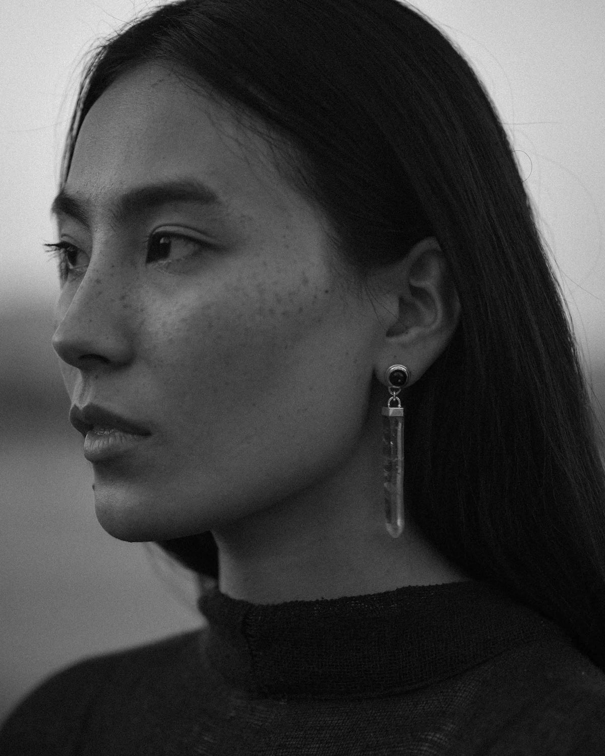 Lava earrings, onyx