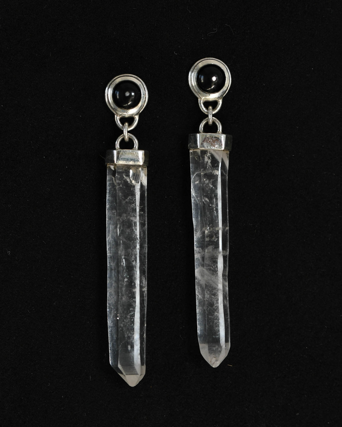 Lava earrings, onyx by Zeme Studio