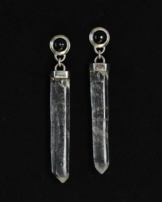 Lava earrings, onyx by Zeme Studio