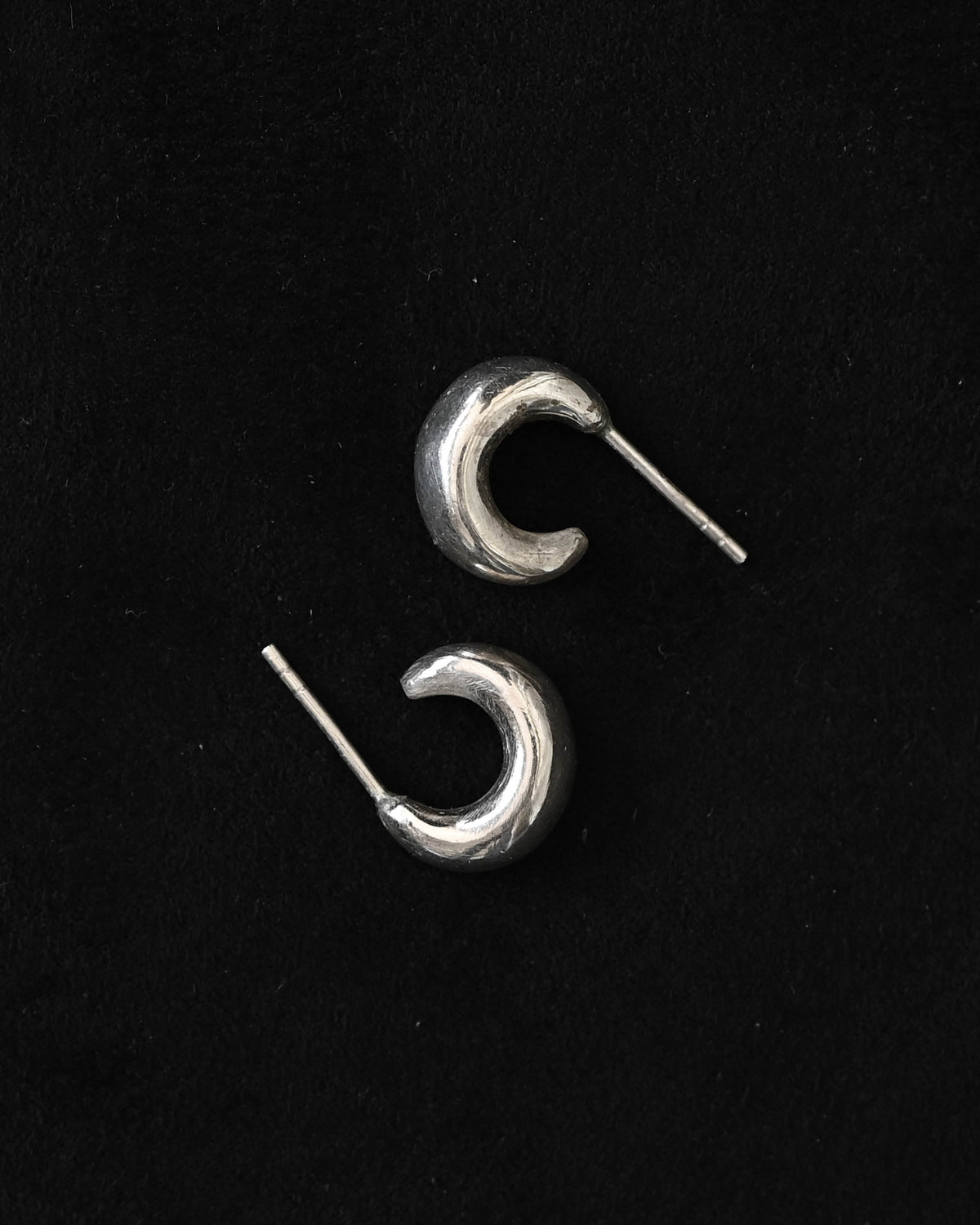 Seed earrings, silver by Zeme Studio
