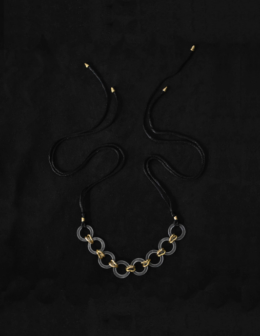 Veset choker, quartz by Zeme Studio