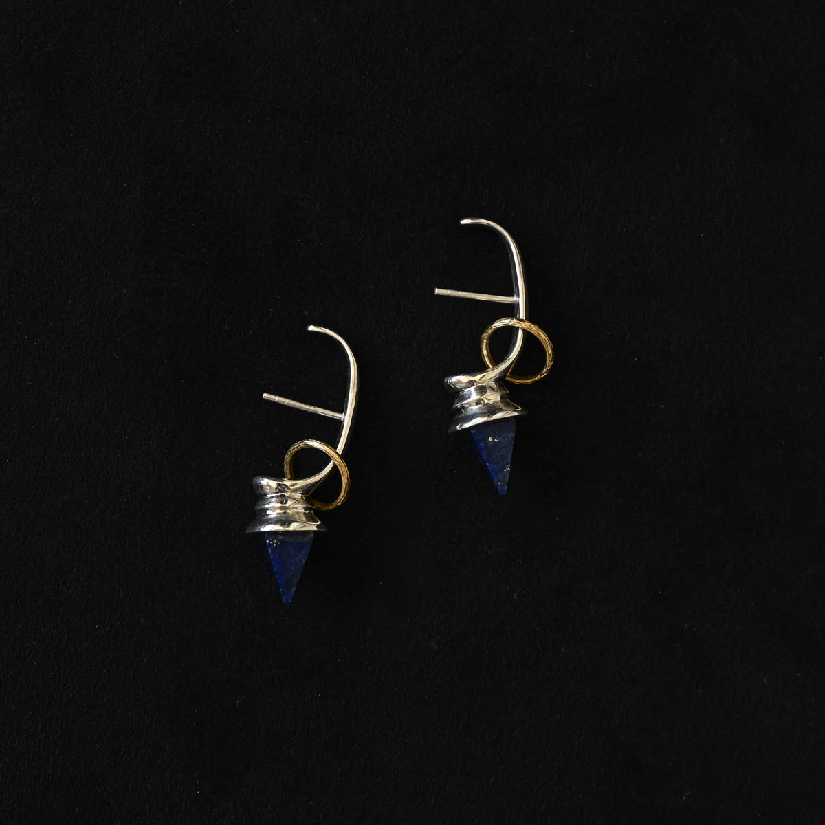 Gizza stud earrings